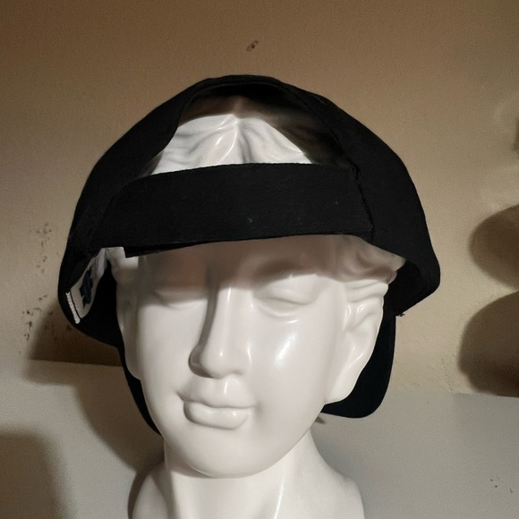 RunDisney hat - Picture 2 of 2